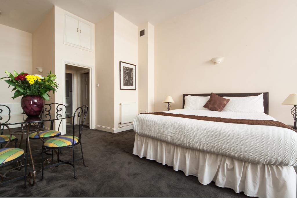 Park Lane City Apartments ロンドン 部屋 写真